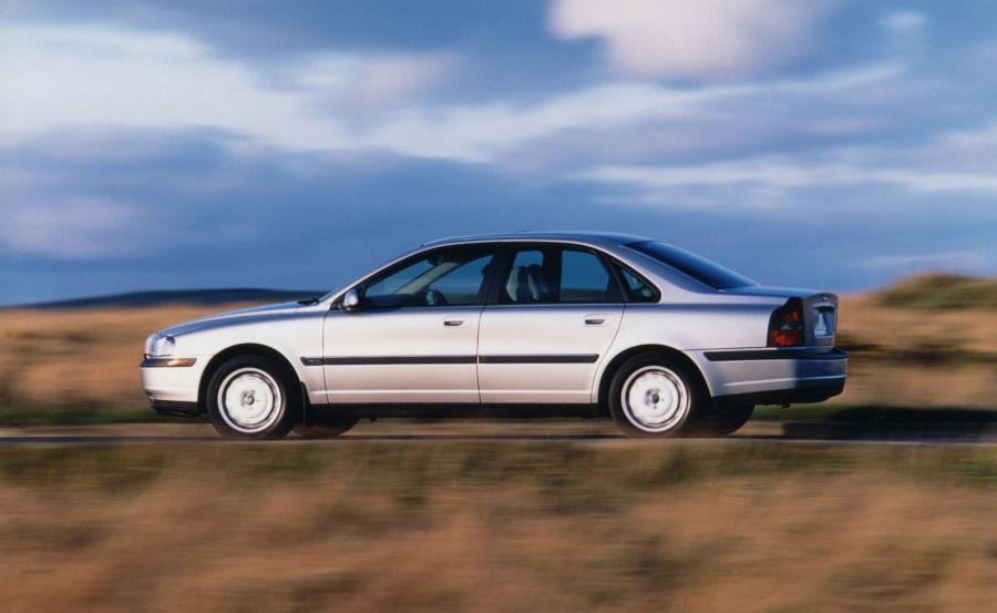  Volvo S80 1999 года  (фото 2 из 3)